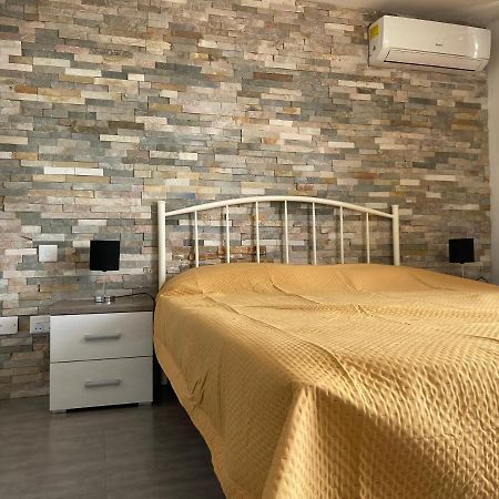 Sqaq Numru 1 Accomodation 호텔 라바트 외부 사진