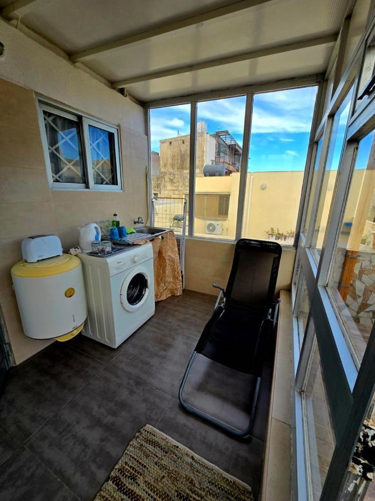 Sqaq Numru 1 Accomodation 호텔 라바트 외부 사진